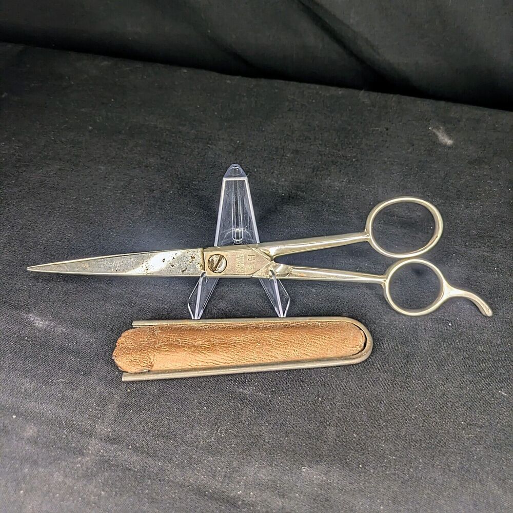Vintage "Solwa" Solingen 5H Barber Shears 7" With Leather Case